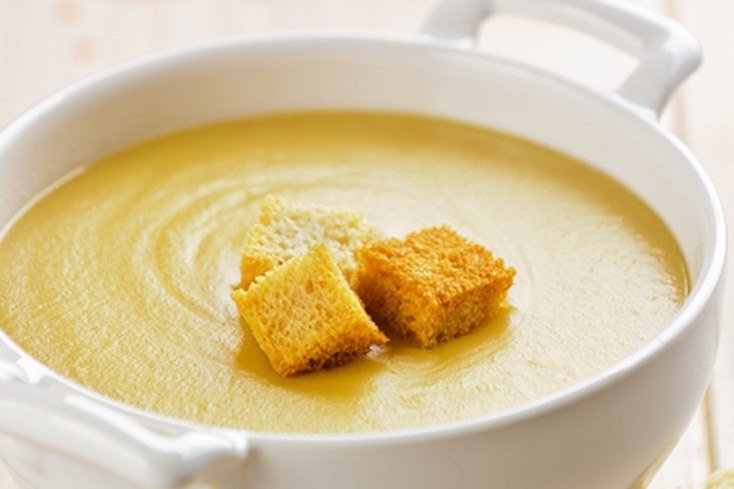 Klasik Süzme Mercimek Çorbası