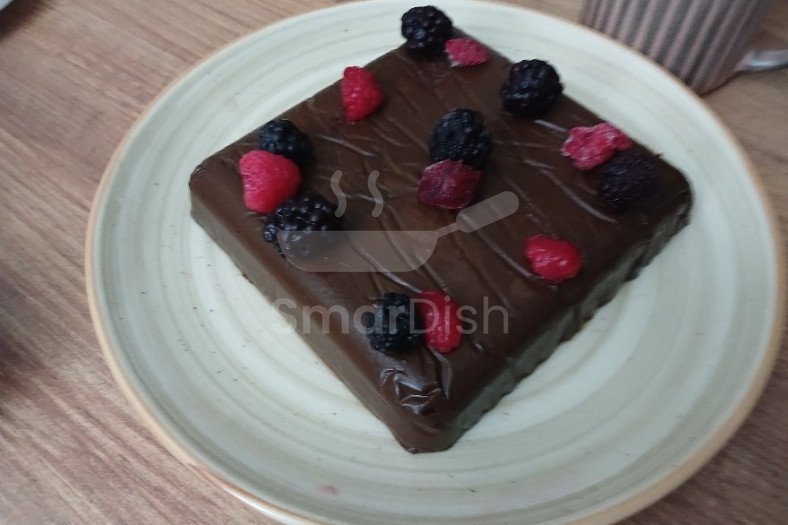 Dark Chocolate Banana Cake